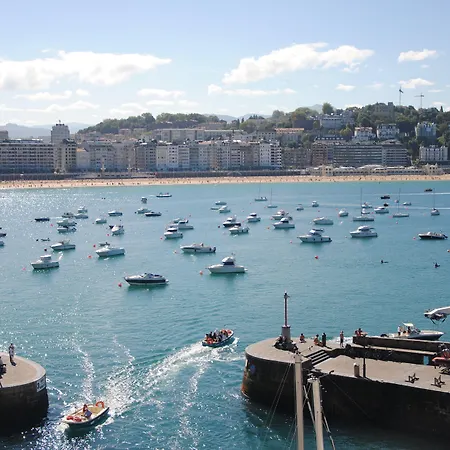 ホテル Arima & - Small Luxury サン・セバスティアン