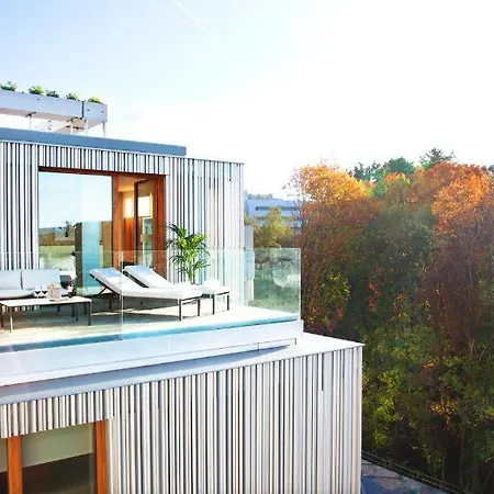 Arima & - Small Luxury Hotel