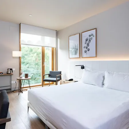 Arima & - Small Luxury Hotel