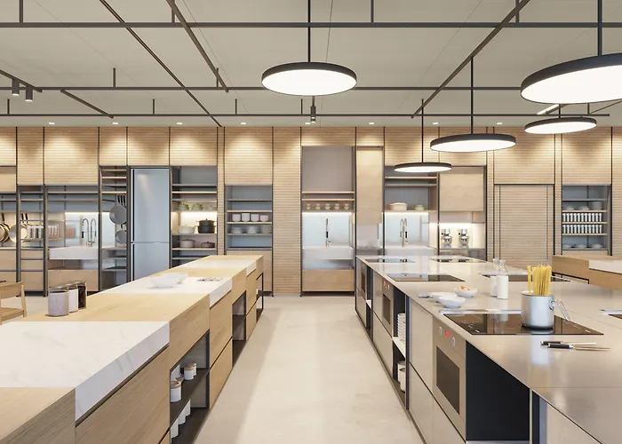 Arima & - Small Luxury